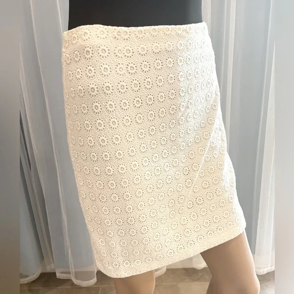 Cache - Picture 1 of 7